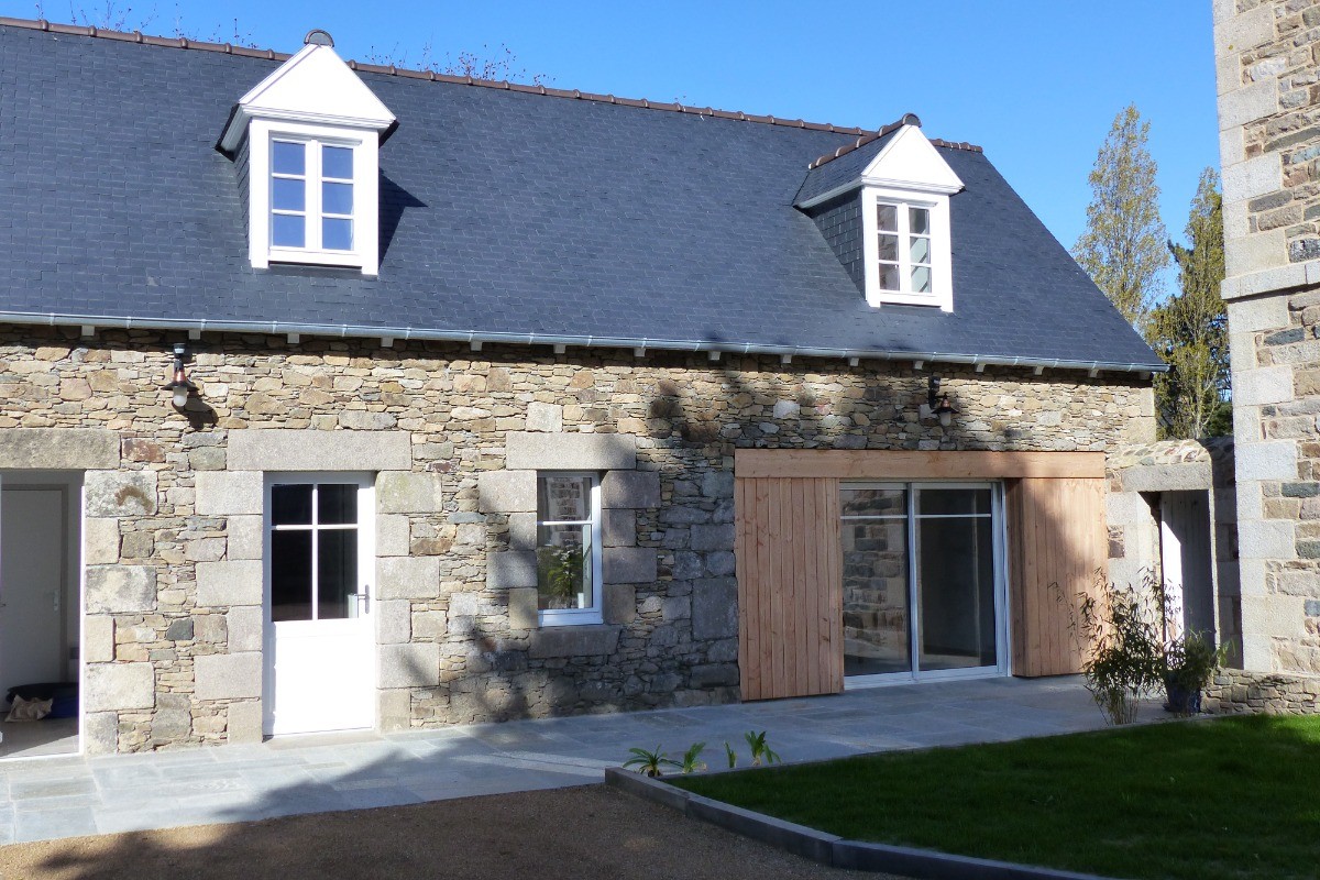 Location Paimpol, Dépendance du Presbytère de Plounez, Clévacances, Chauvin, Vue extérieure de la maison