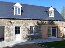 Location Paimpol, Dépendance du Presbytère de Plounez, Clévacances, Chauvin, Vue extérieure de la maison