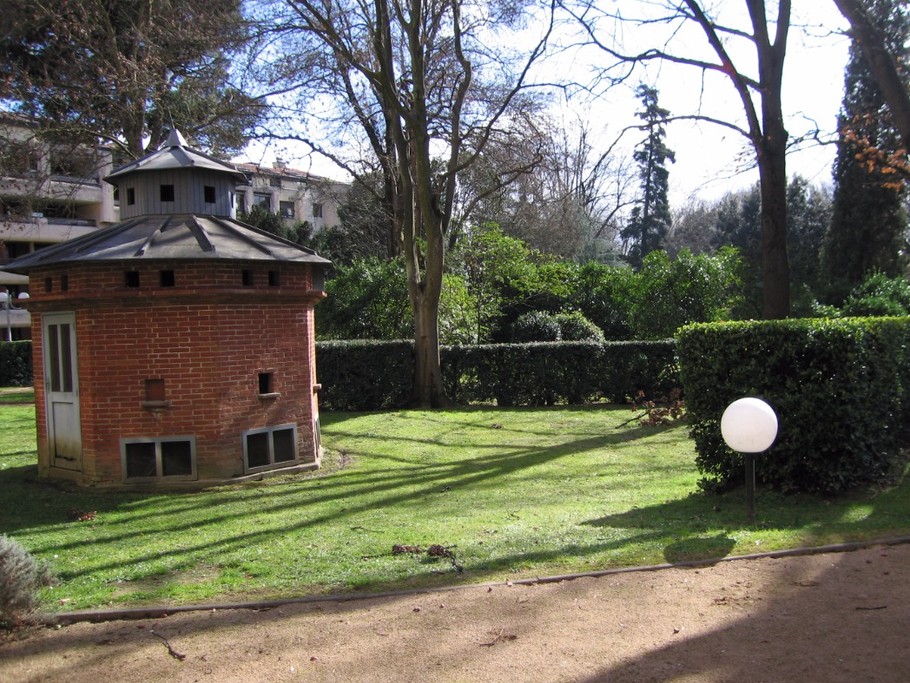 le parc et son pigeonnier