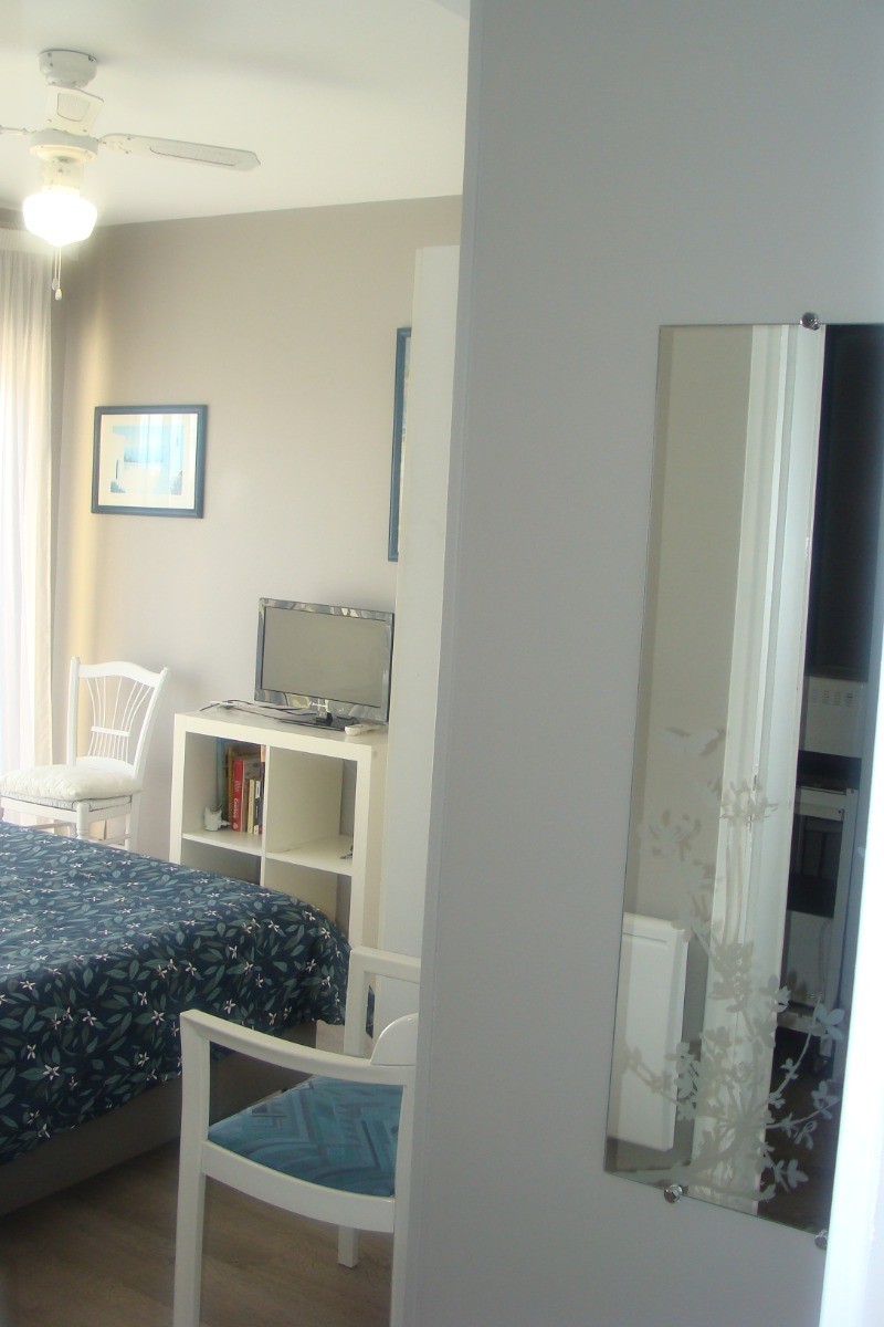 L'entrée de la chambre
