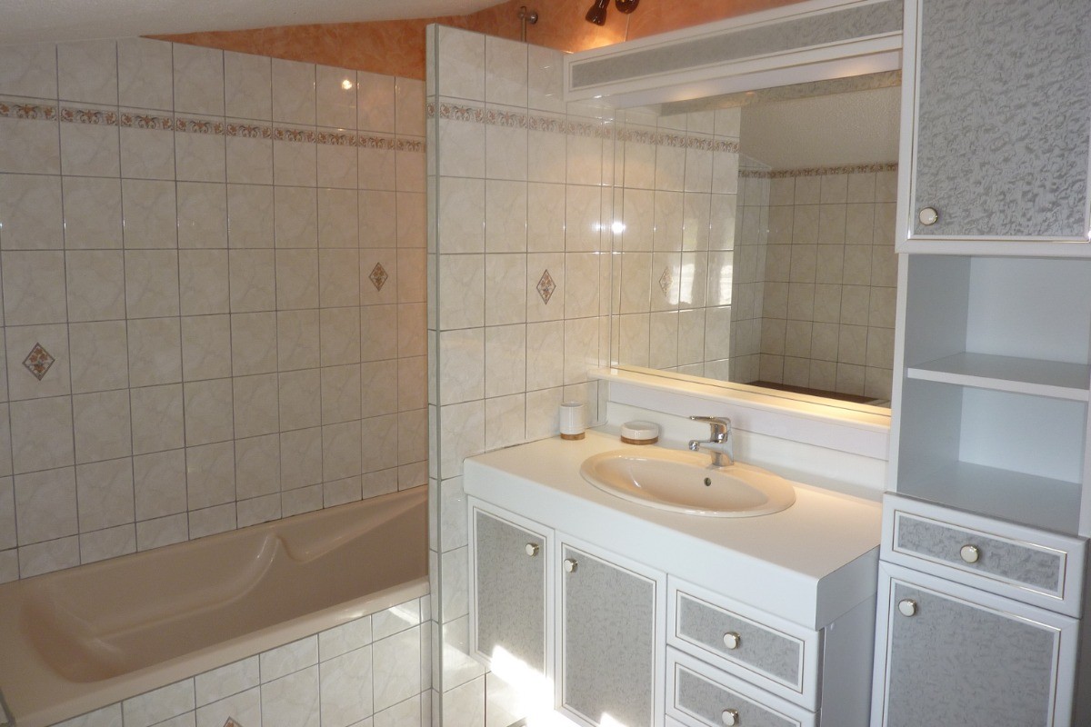 salle de bain 1er étage