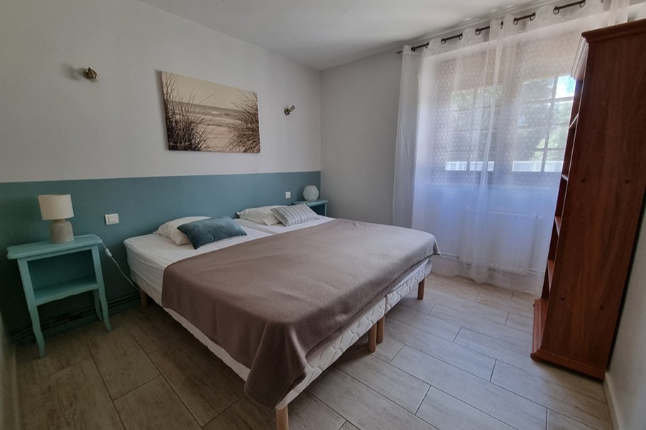 Chambre accessible au rez-de-chaussée