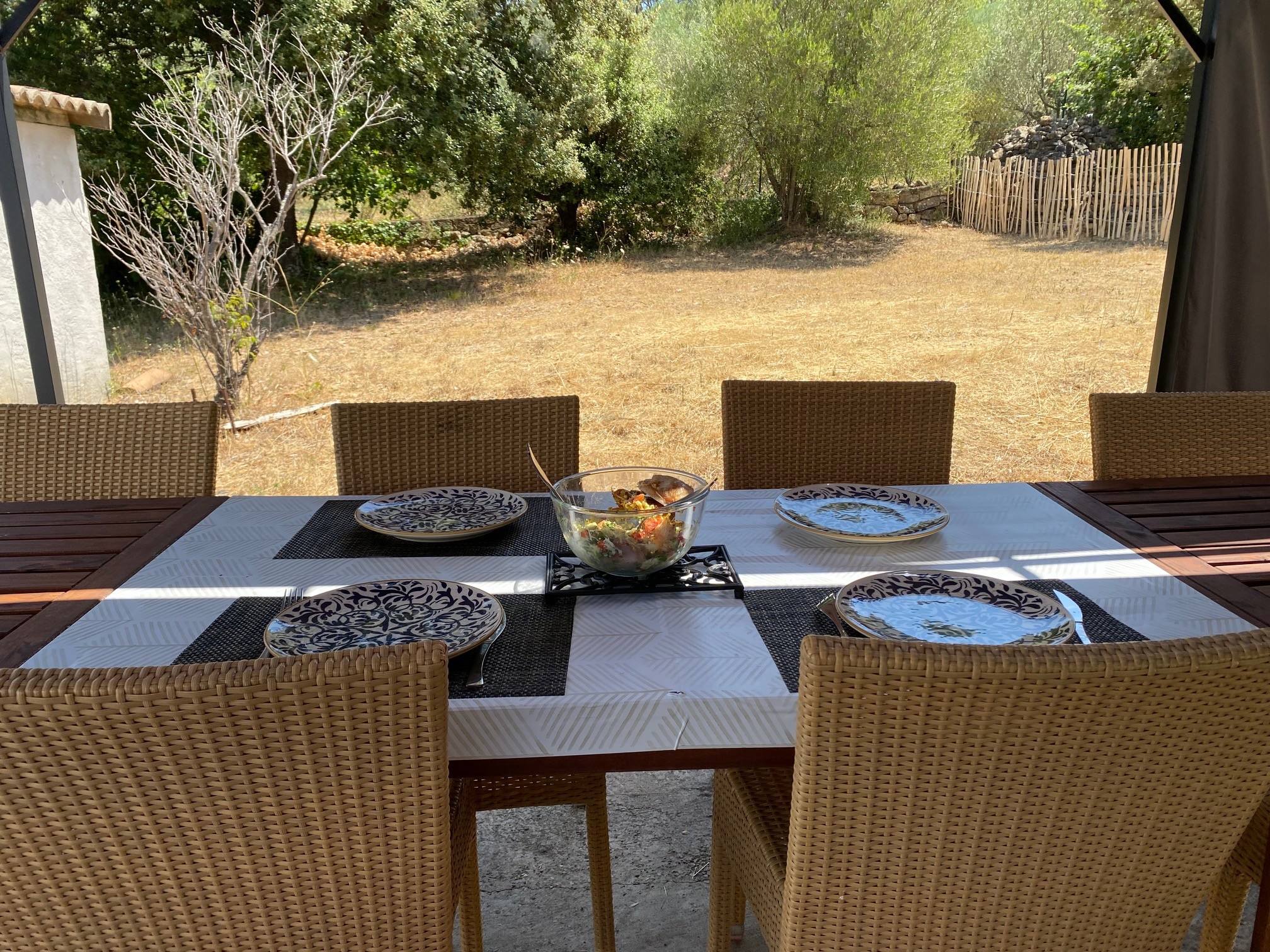 2nd sheltered garden dining area