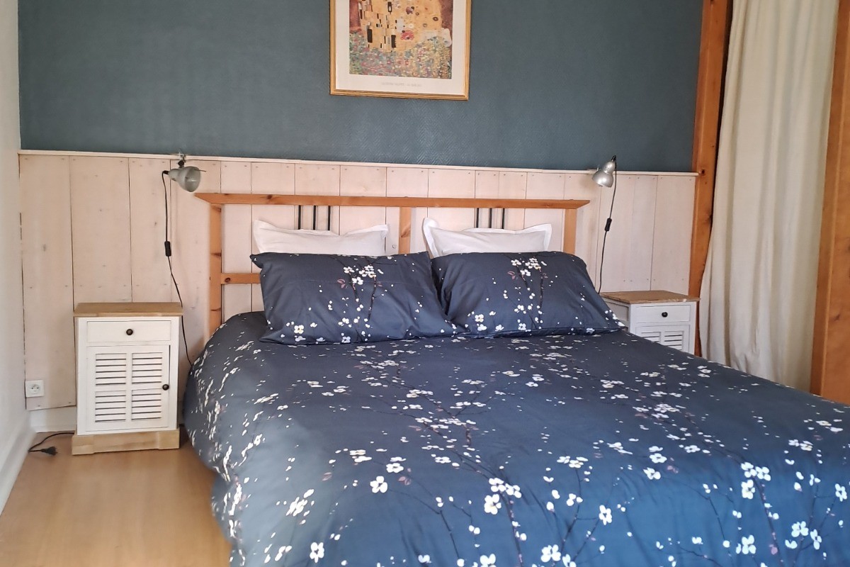 Chambre N°2 - lit 160 cm