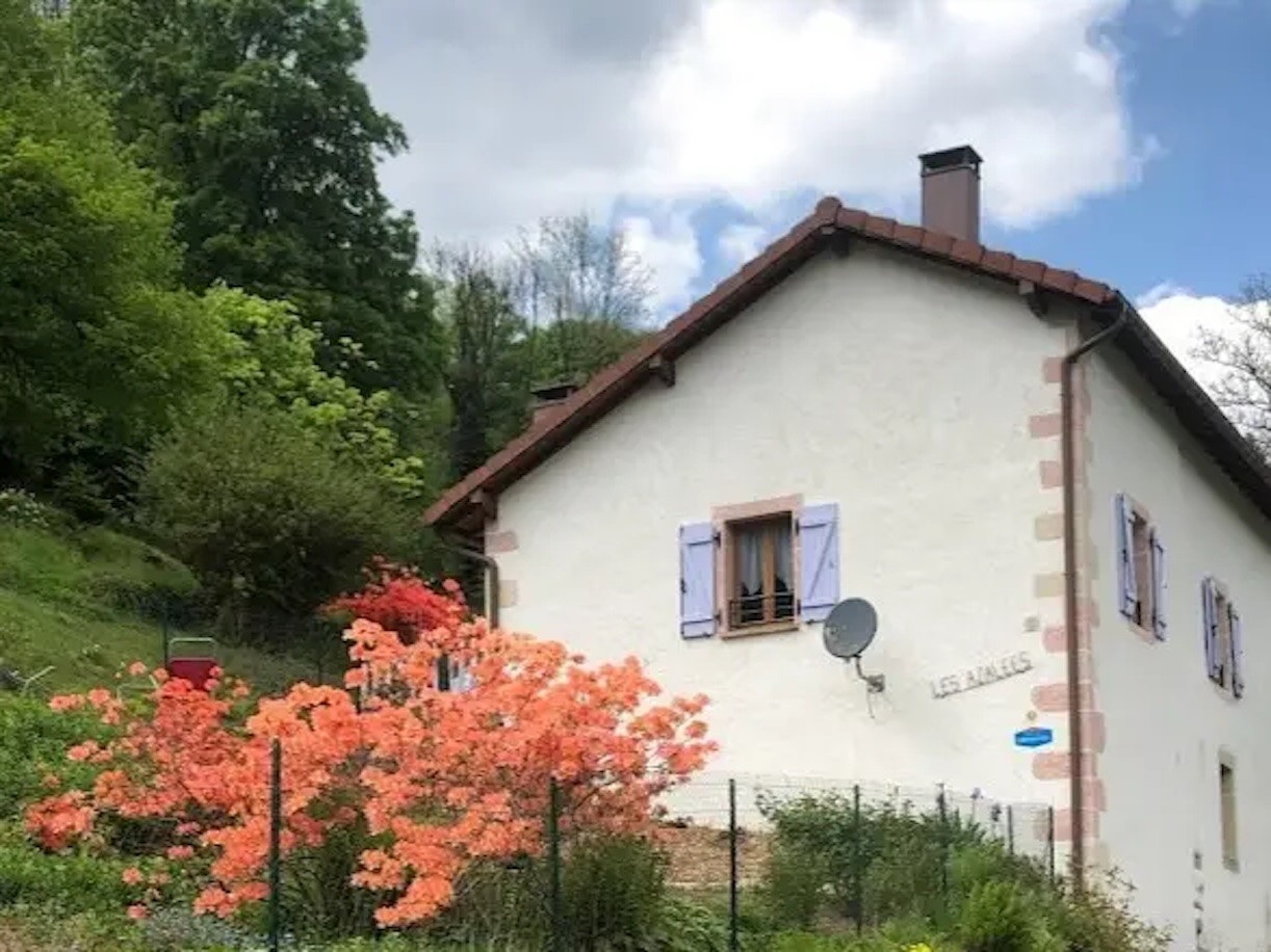 Gîte les Azalées between Remiremont and the Ballon d'Alsace