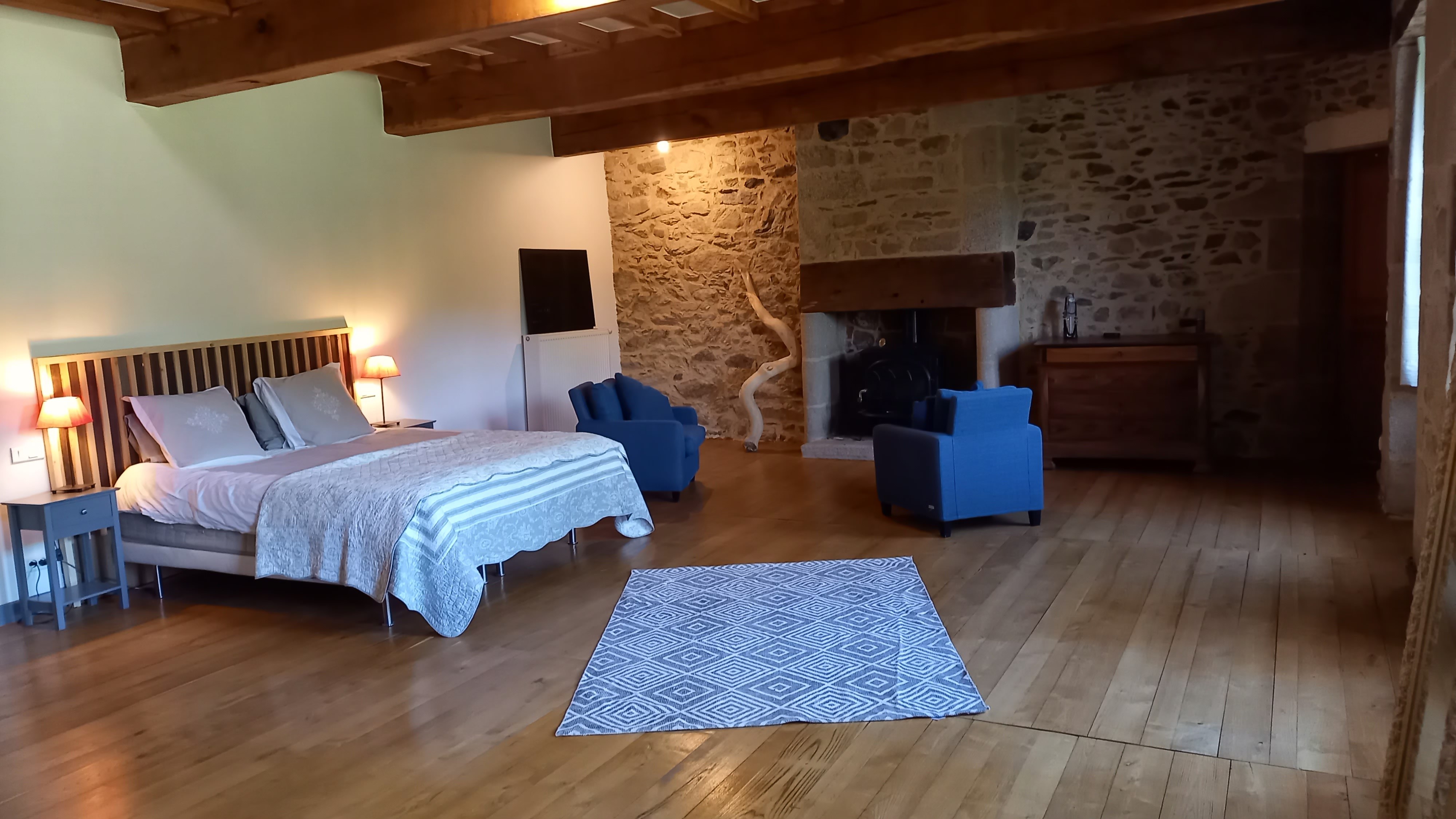 Chambre 2 personnes avec sdo et wc