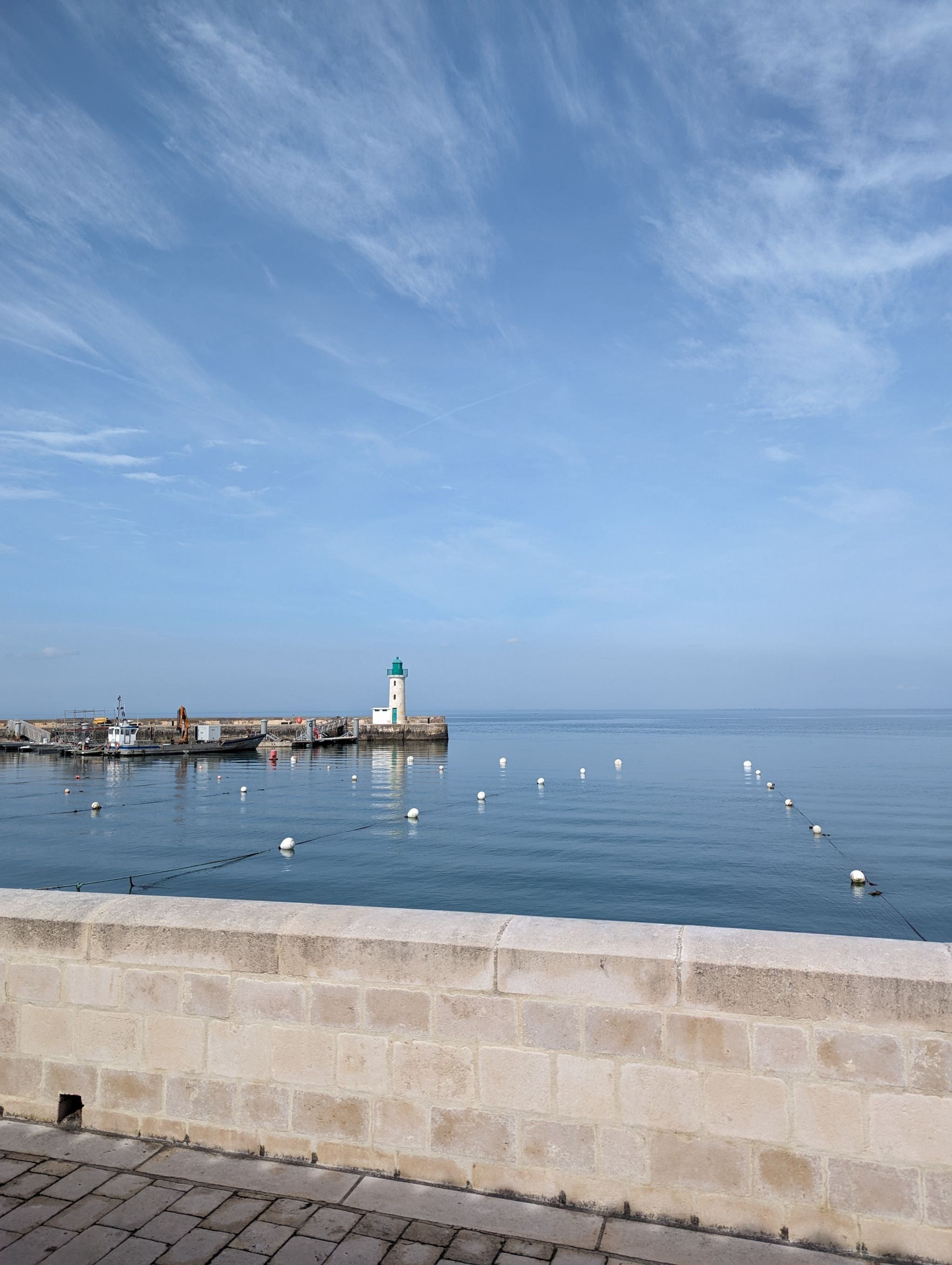 View of the parapet alongside the house