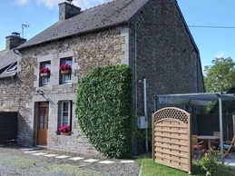 Extérieur gîte et votre terrasse!