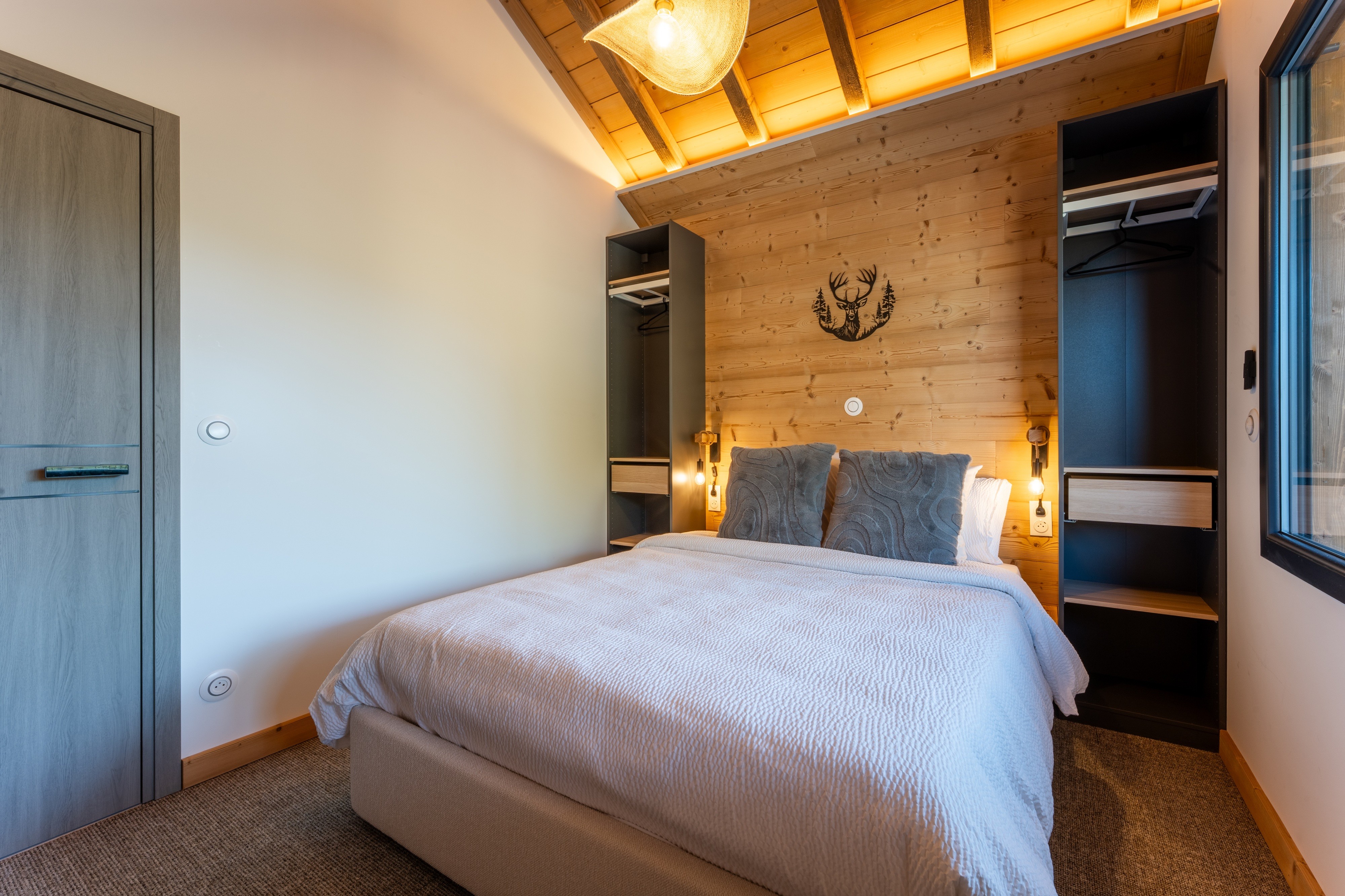 Chambre principale, lit 160 - Chalet Forest Family - Domaine Epic Chalets
