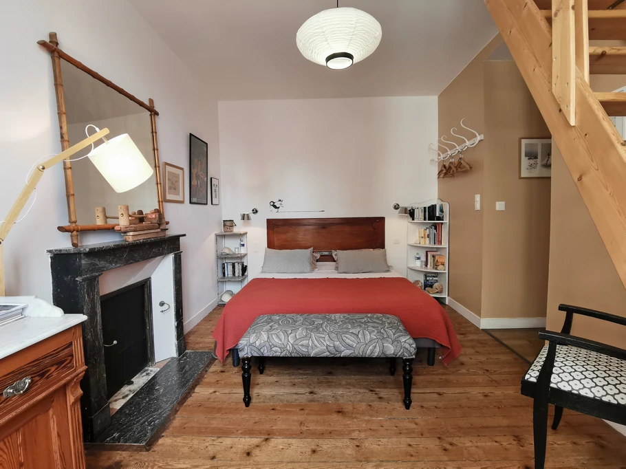 Floor 1: Tristan family room with double bed (140cm)