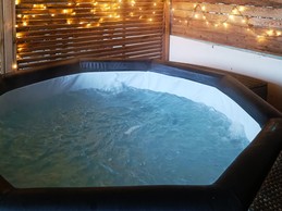 Gite de groupe 13 personnes - Piscine, spa, brasero proche Casteljaloux