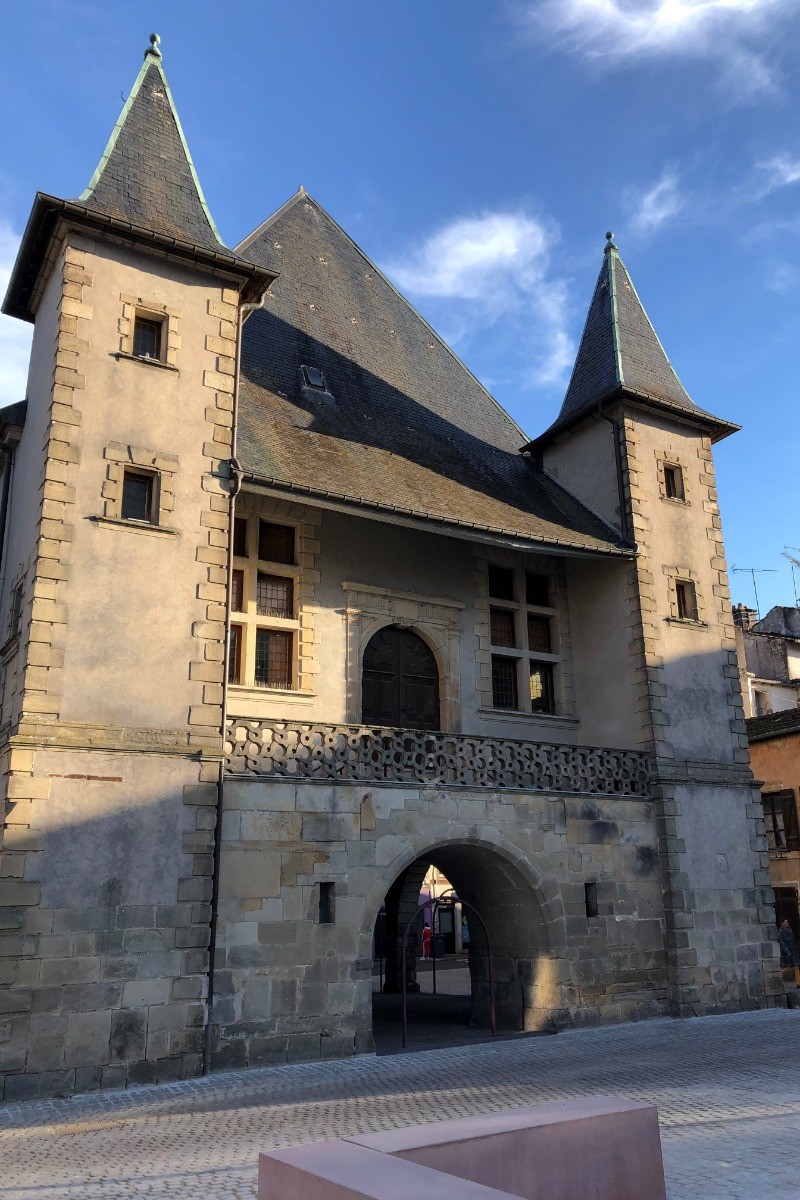 les Halles de Mirecourt