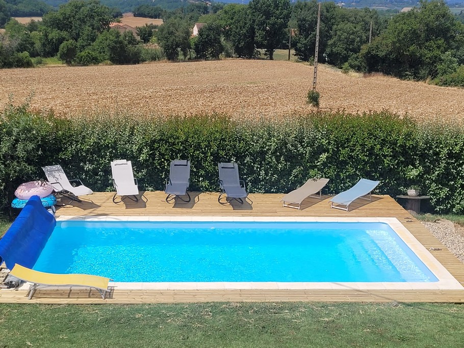 piscine de 8mx4m profondeur unique 1.40m