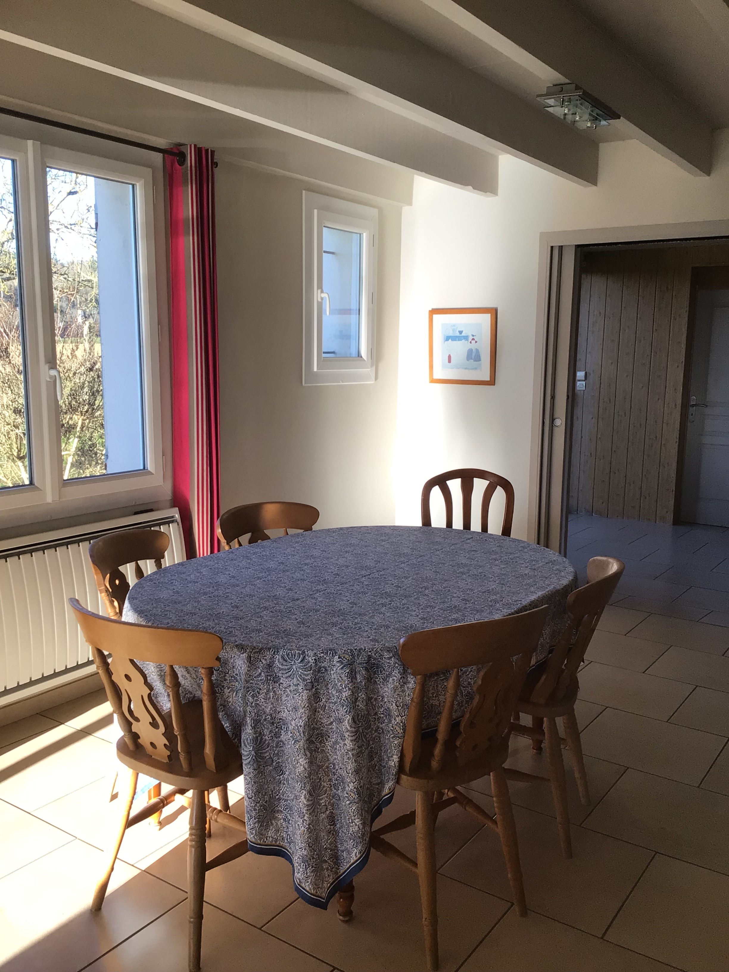 Salle à manger : table extensible, 2 rallonges supplémentaires pour 8/10 personnes