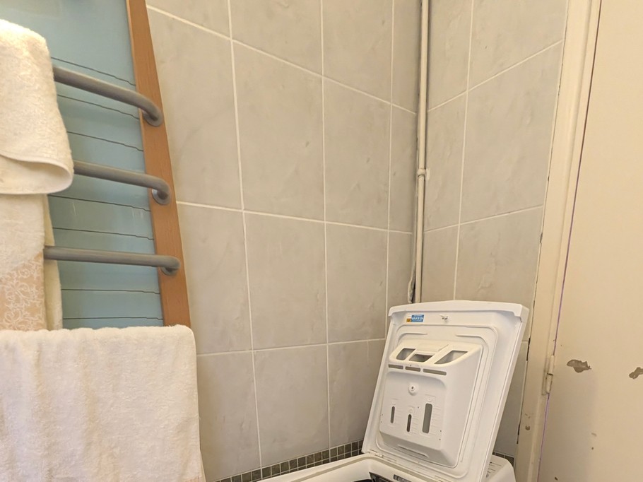 washing machine - Two-bedroom flat in central Toulouse – 2 bedrooms, balcony, near the Marengo-SNCF metro station