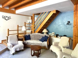 Salon/ séjour - îte de groupe Chevreuil au domaine Les Sources Folles