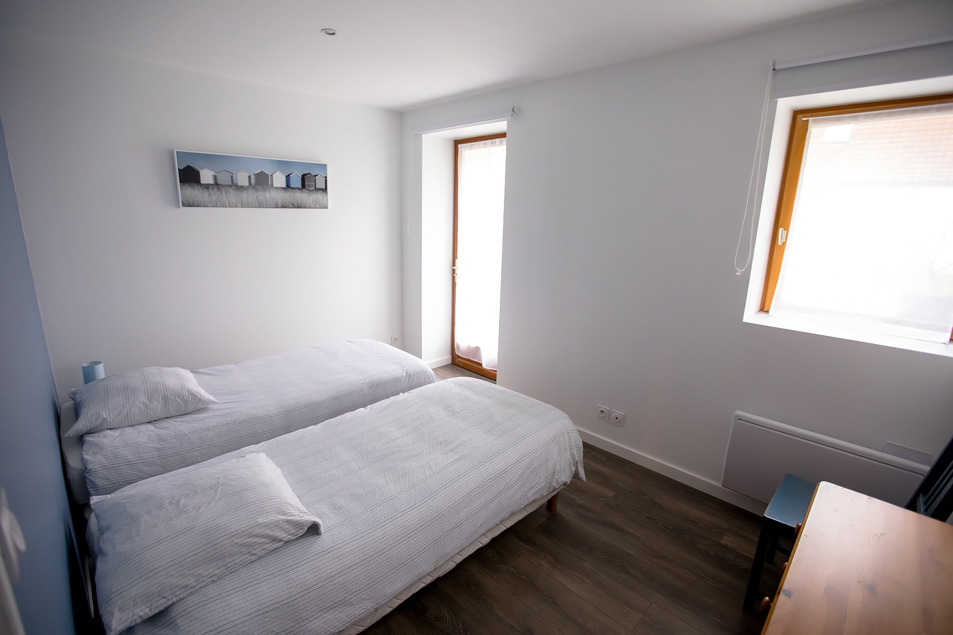 Chambre 1 au RDC avec 2 lits simples modulables