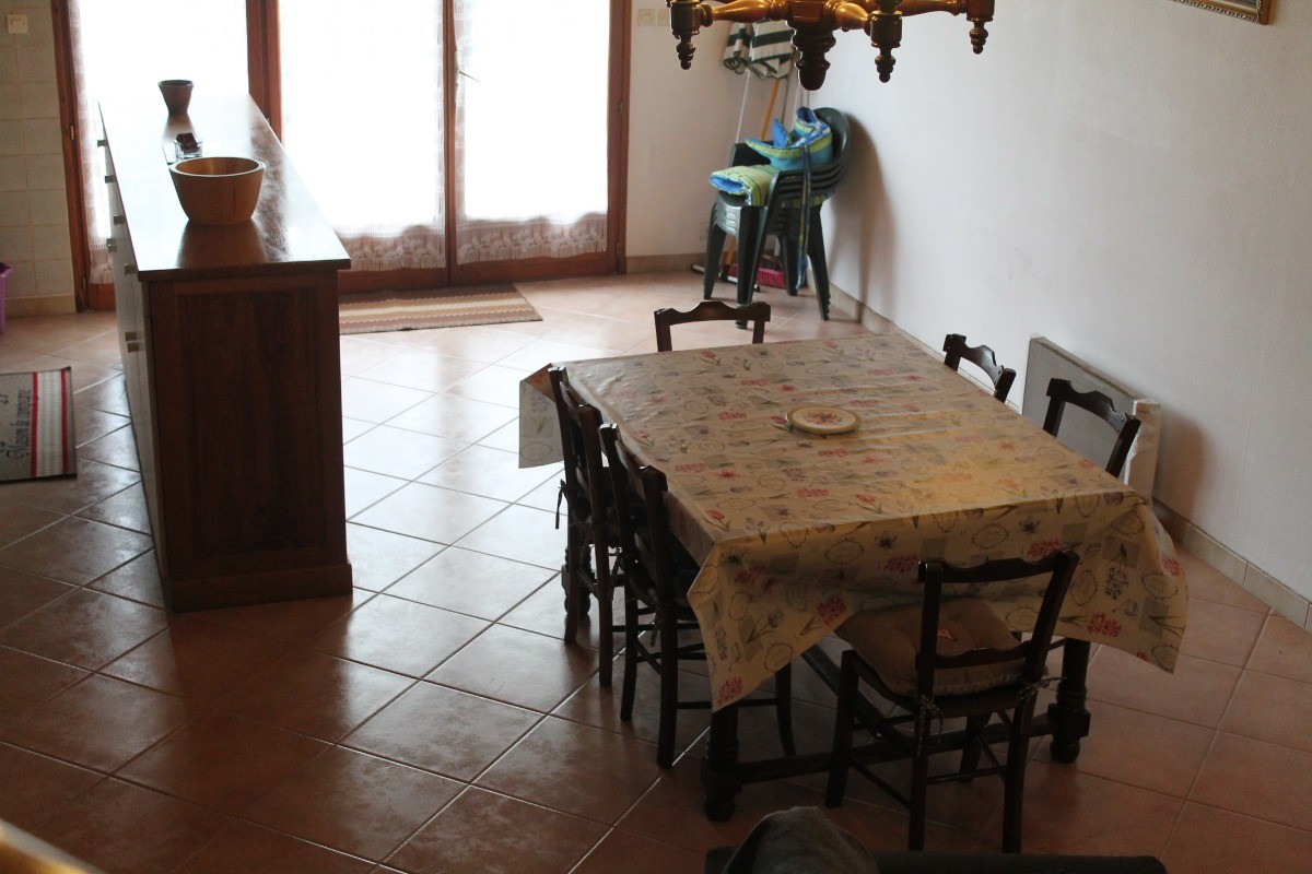 séjour coin repas