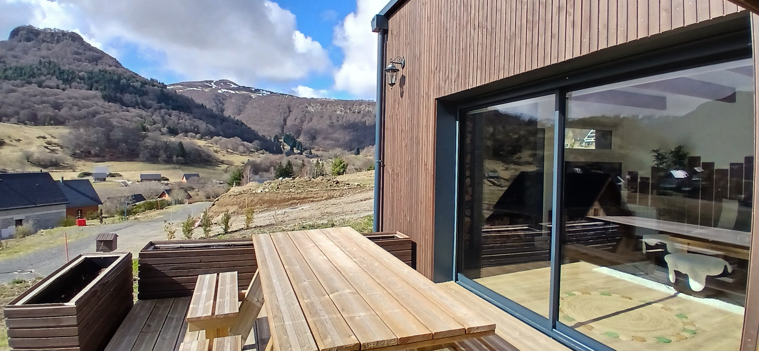 Chalet La Renardière, Moneaux, Chambon sur lac - Terrasse