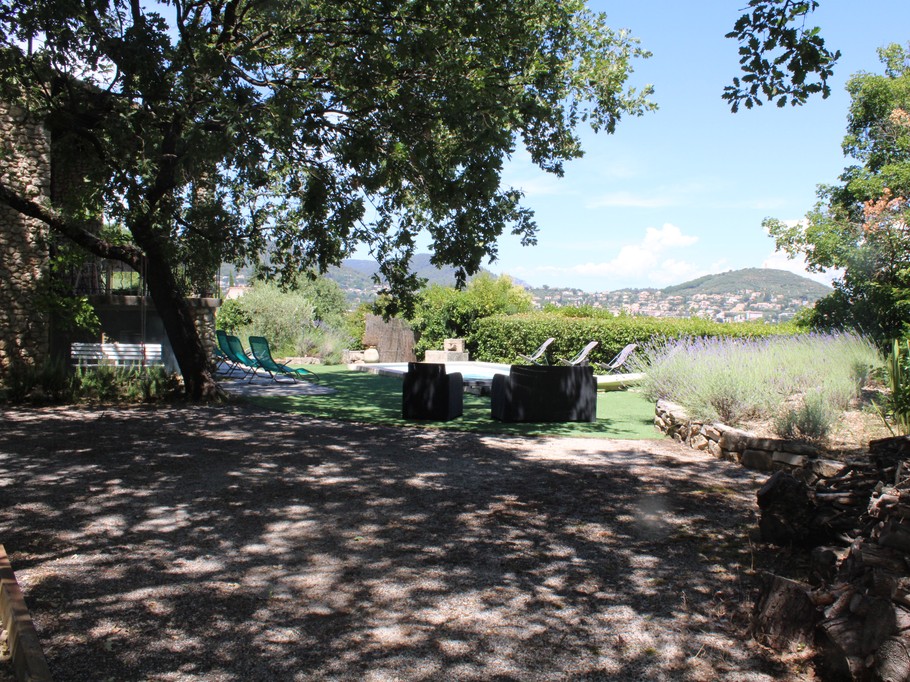 Shaded rest area