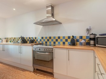 La cuisine américaine ouvert au salle à manger