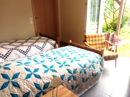 1 chambre avec 2 lits individuels