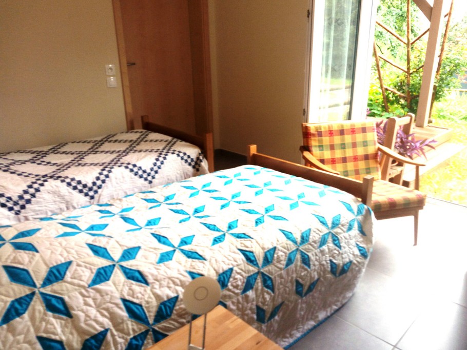 1 chambre avec 2 lits individuels