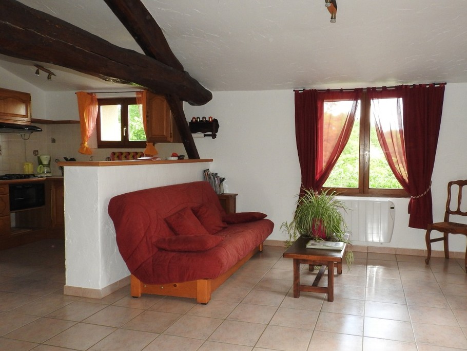 Gîte RUBIS salon clic clac