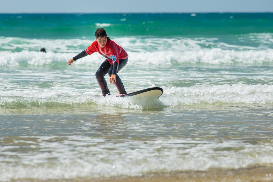 Le Cotentin surf club abrite une école qui propose des stages pendant toutes les vacances scolaires (ou presque !). (photographie Thierry Houyel)