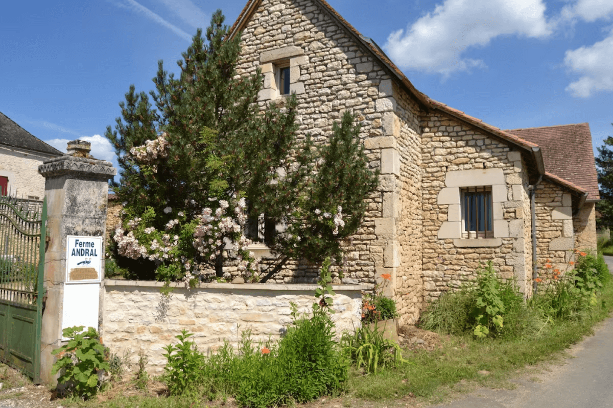 Photo n° 19 de la location