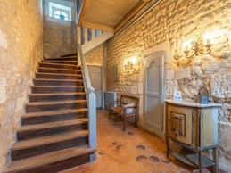 Entrée de la Maison Gareshé du 18e siècle, maison d'hôtes avec 3 chambres avec leur salle d'eau et toilettes privatives, en Charente maritime