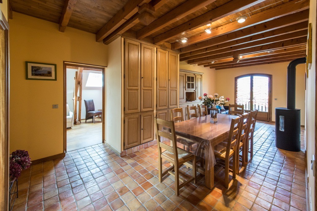 Salle à  manger Gîte Au Nid Volé - Location de vacances- Lac du Bourget