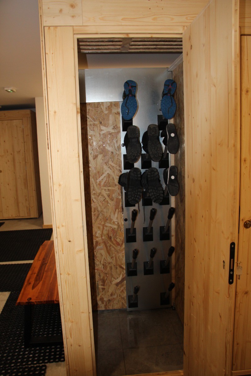 Résidence L'Odyssée B 202 - Casier à Skis avec chauffe chaussure - La Toussuire - Les Sybelles.