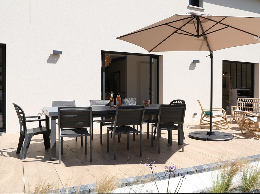 Belle terrasse exposée sud