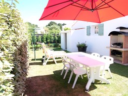 jardin privatif avec plancha