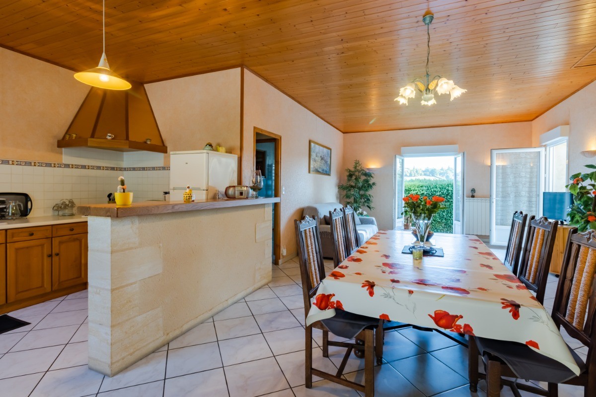 Salle à manger Gîte La Villa Périgourdine 24200 SARLAT DORDOGNE