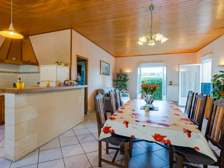 Salle à manger Gîte La Villa Périgourdine 24200 SARLAT DORDOGNE