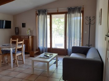 Gîte "Pic de Cluzel" : The living room