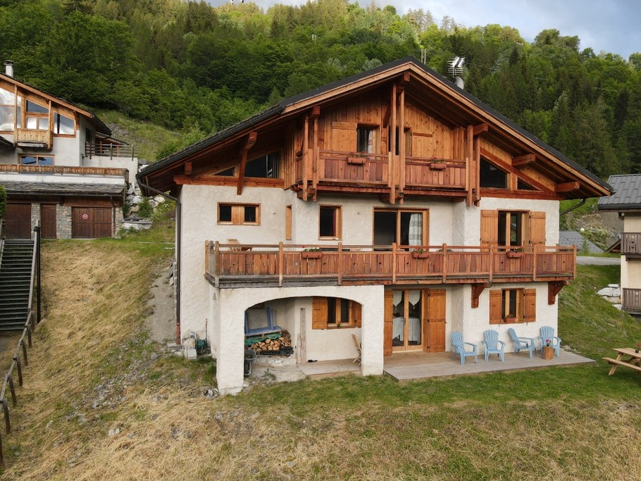 Facade ouest du chalet