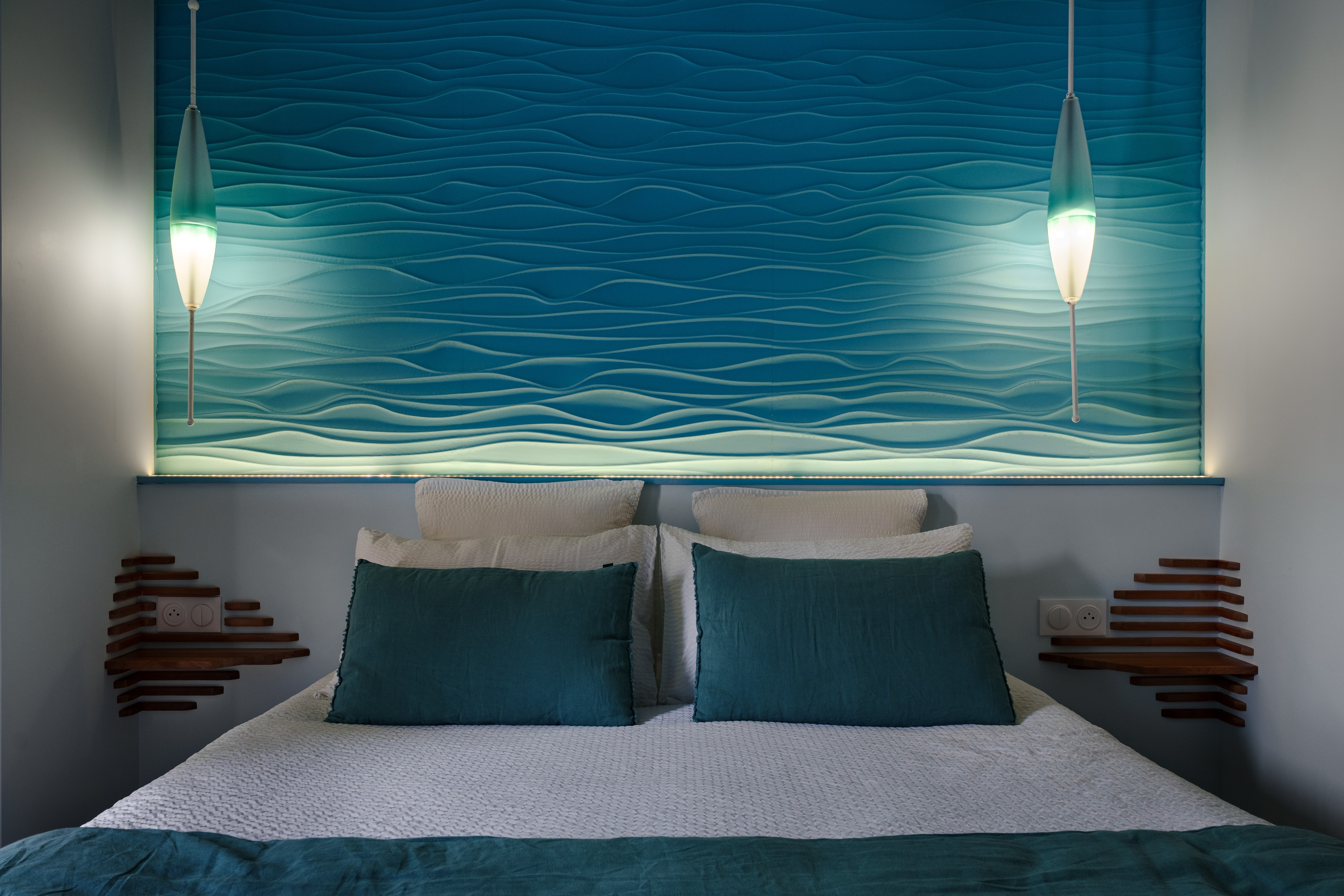 Room l'Eau éclairée