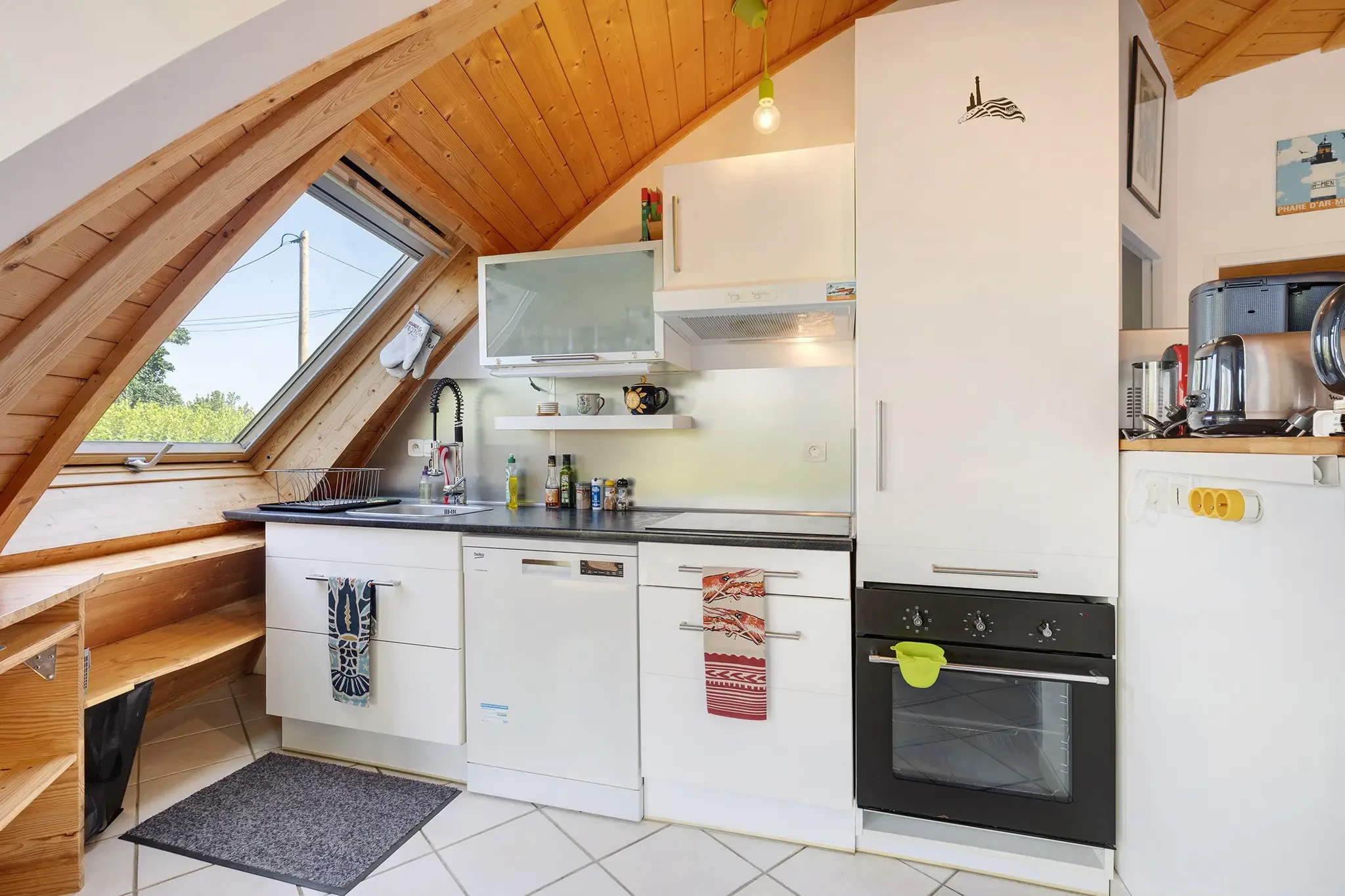 Fitted kitchen