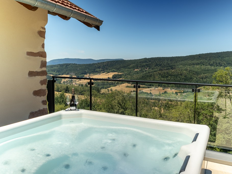 Spa with a view – La Logette