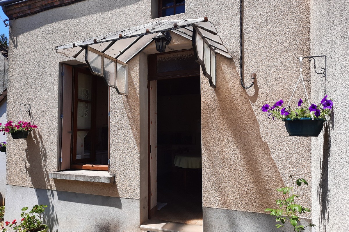 Gîte Clévacances, Chéniers, Creuse - Entrée du gîte