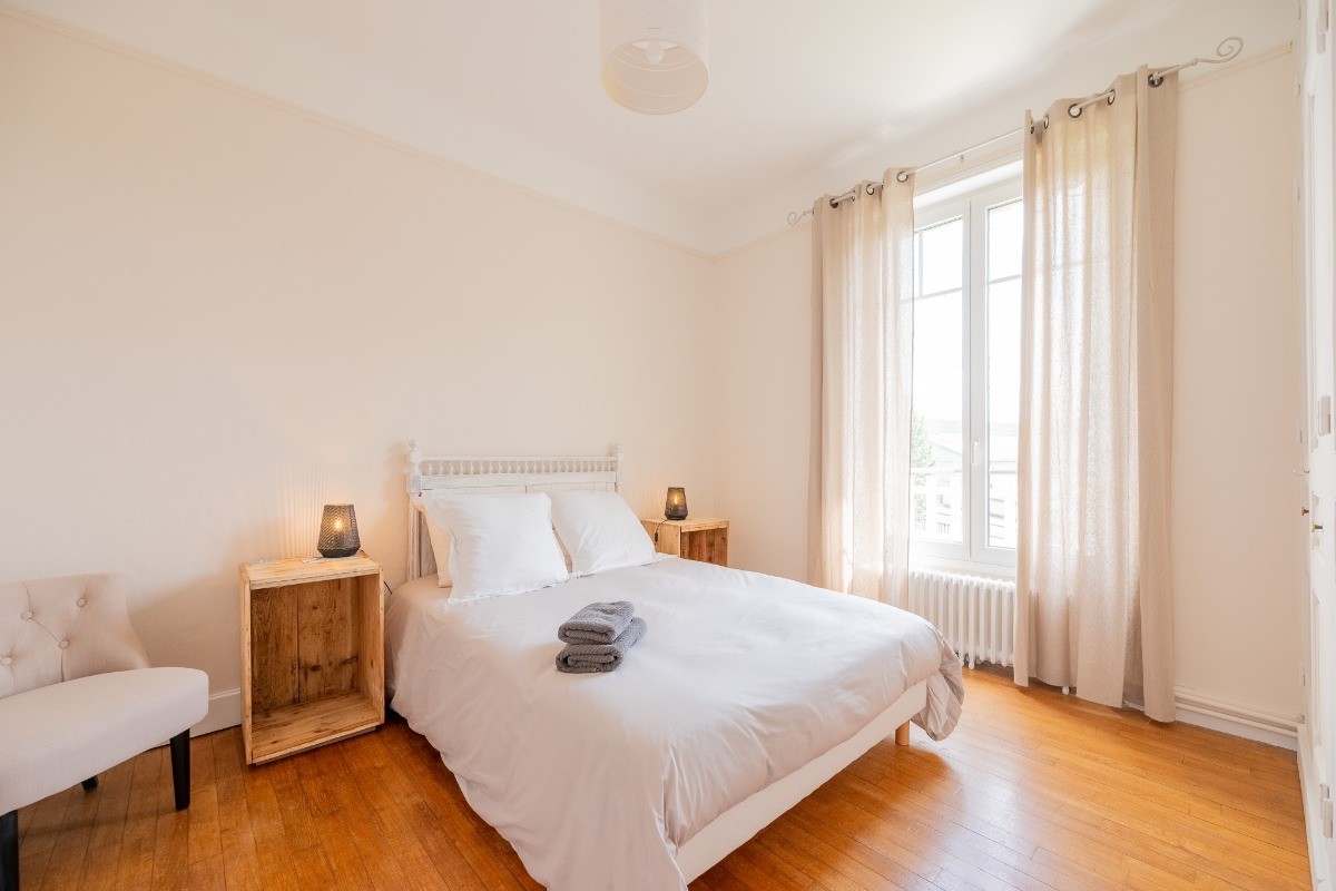 Chambre 1 bis