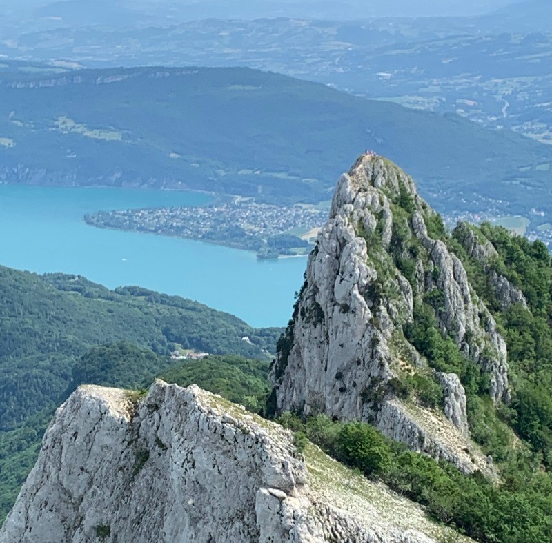 Le sommet de la "dent du chat"