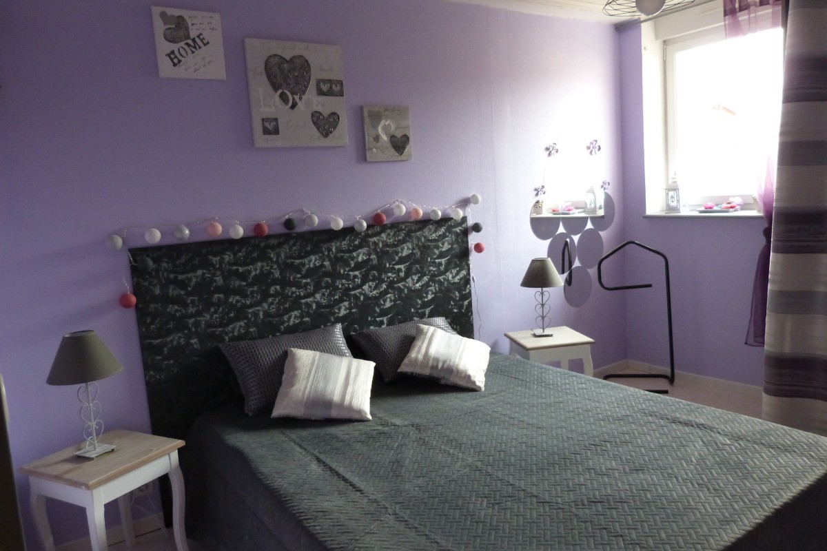 Chambre avec matelas confortable 160 x 200