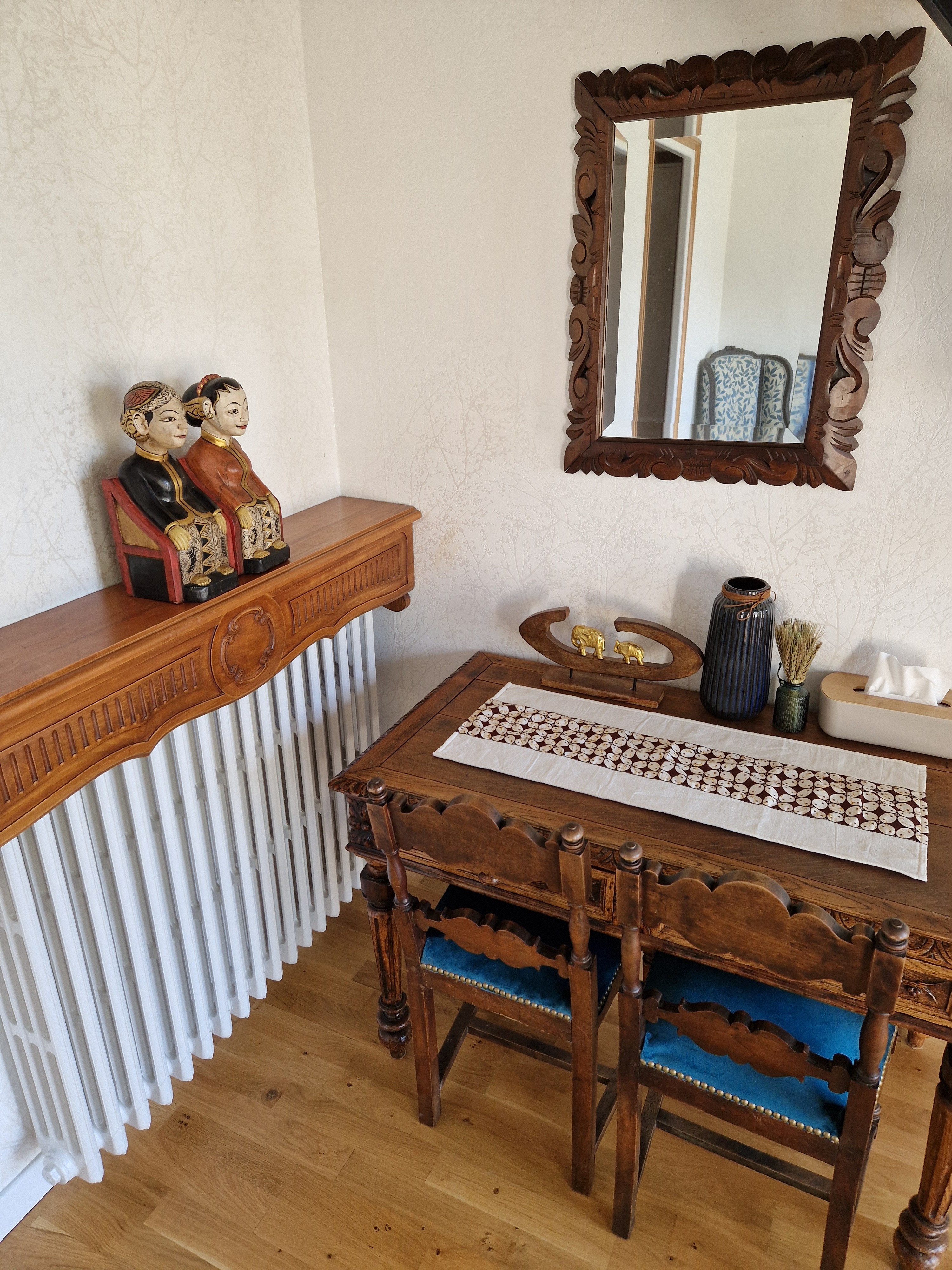 Bureau de la chambre JAWA