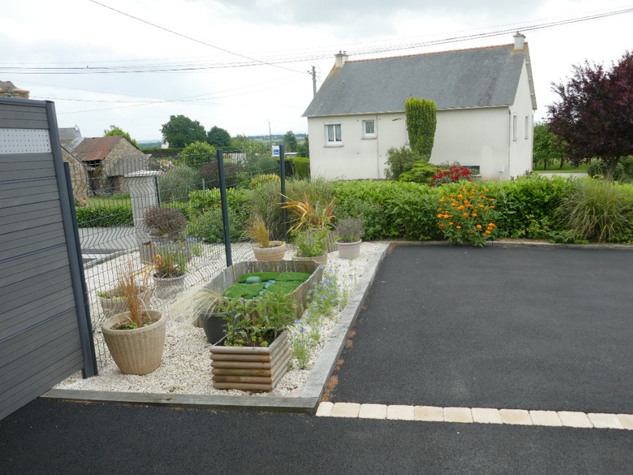 vue extérieure,Location Clévacances, Gites 4 personnes ,Logis 1 de Plain Pied