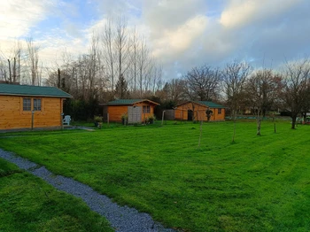 Le chalet duo est celui du milieu