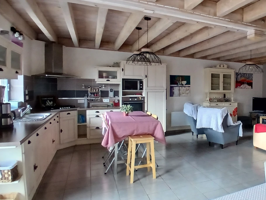 Aloreedubois, gîte 6 pers., Saint Ours les Roches, Puy de Dôme, Pièce de vie